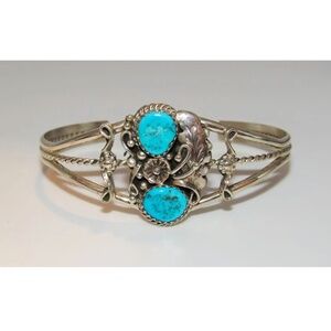 Navajo Turquoise Cuff Bracelet Sterling Silver Native American